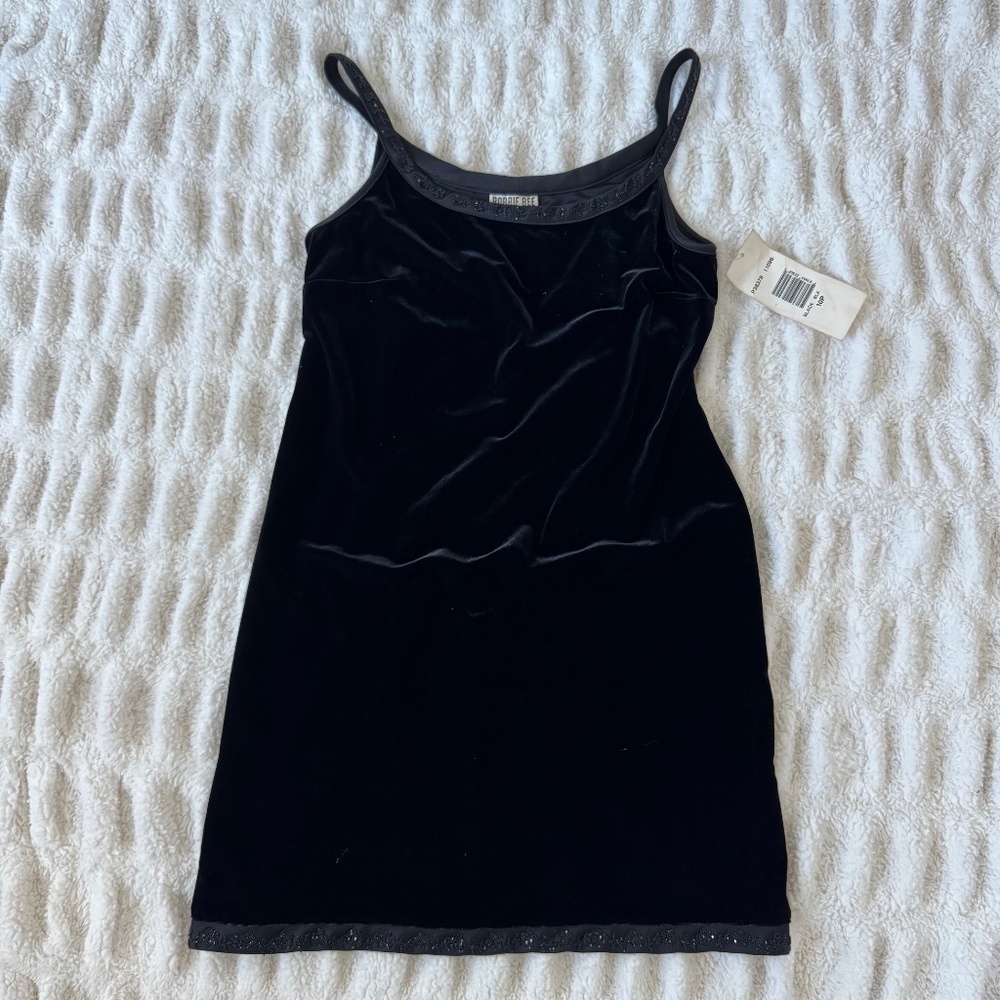 Robbie Bee Vintage NWOT (removed to clean by hand) Size 10 Velvet beaded dress